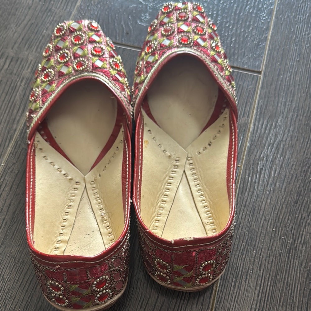 Embroidered Red Women's Shoes